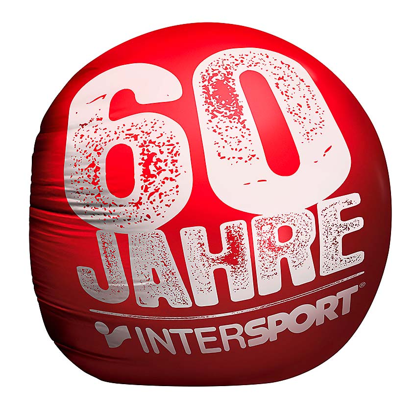Zerknautschter Ball mit dem Schriftzug 60 Jahre Intersport